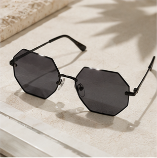 Black Geometric Hexagonal Sunglasses
